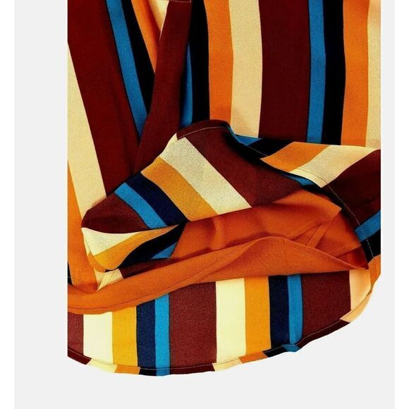 NWT Womens Charming Charlie Sandy & Sid Multi-Colored Stripe Sleeveless Top - M - Picture 3 of 3